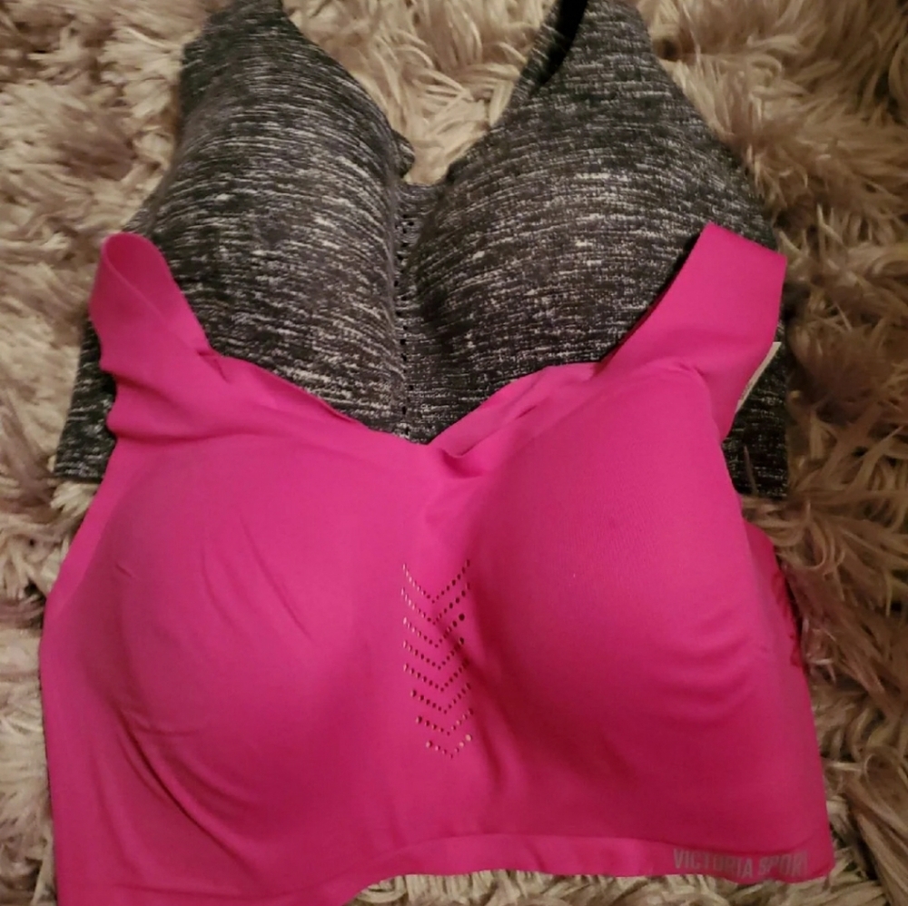 2 Victoria secret sports bras